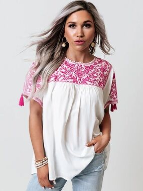 Impressions Embroidered Short Sleeve Women's Top Size: XL